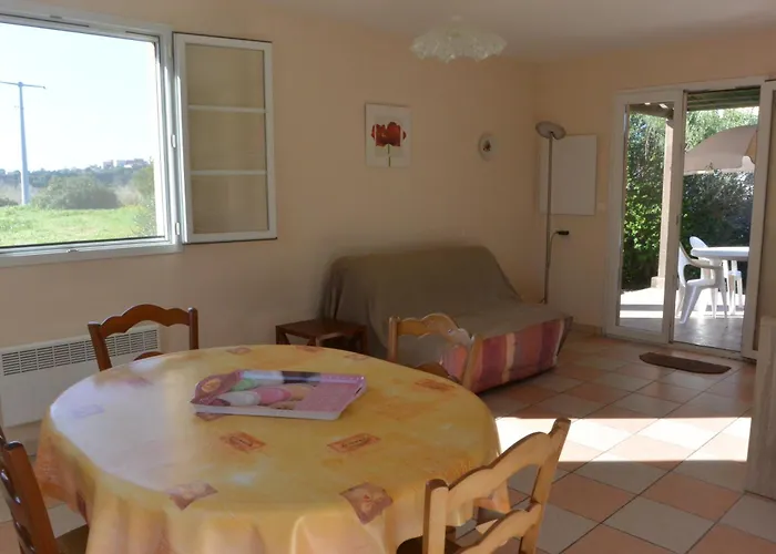 Rumana 1- 6 Pers- Apartment Aléria